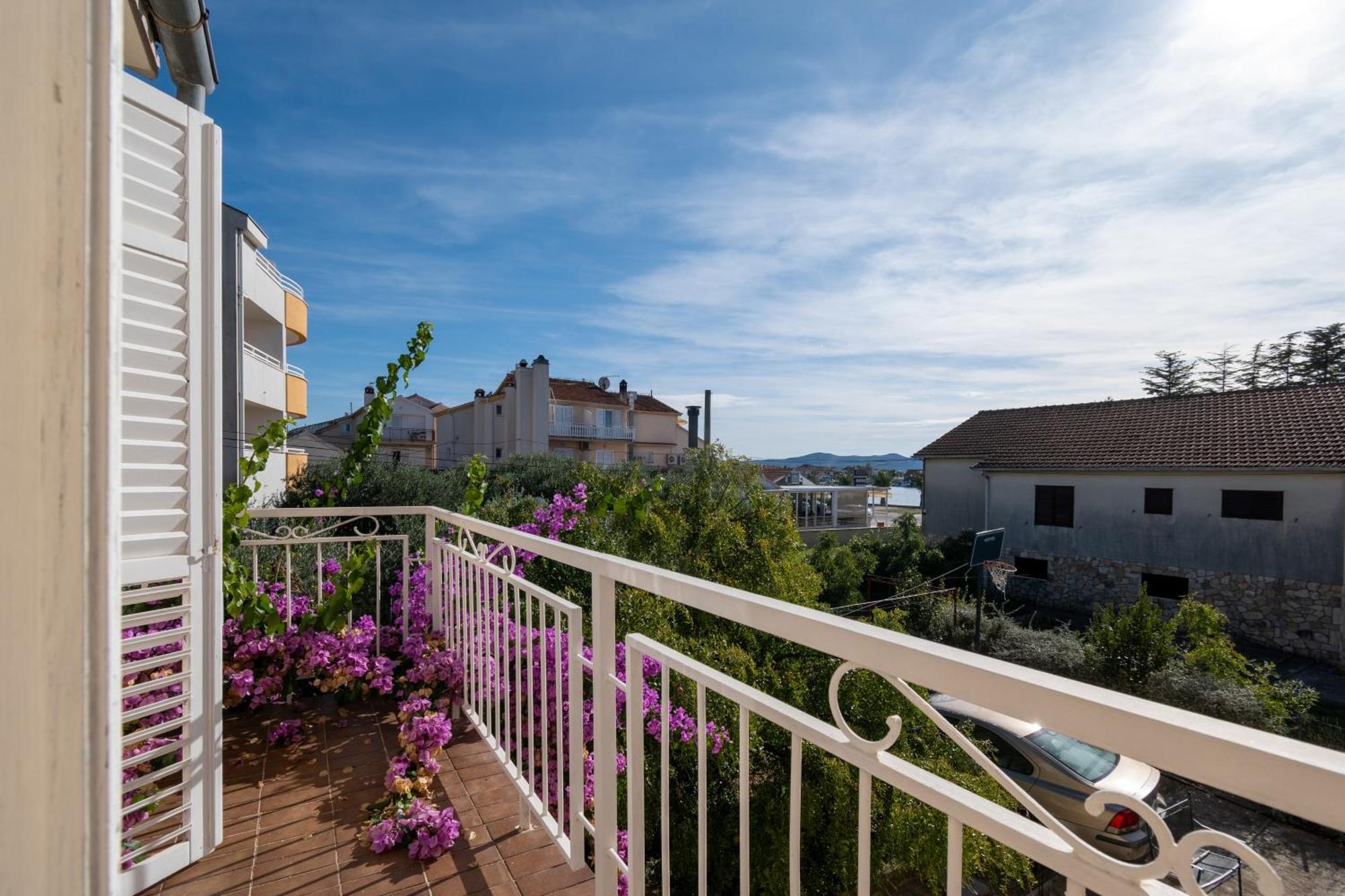 Apartments By The Sea Sukosan, Zadar - 5863 Sukošan Exterior foto
